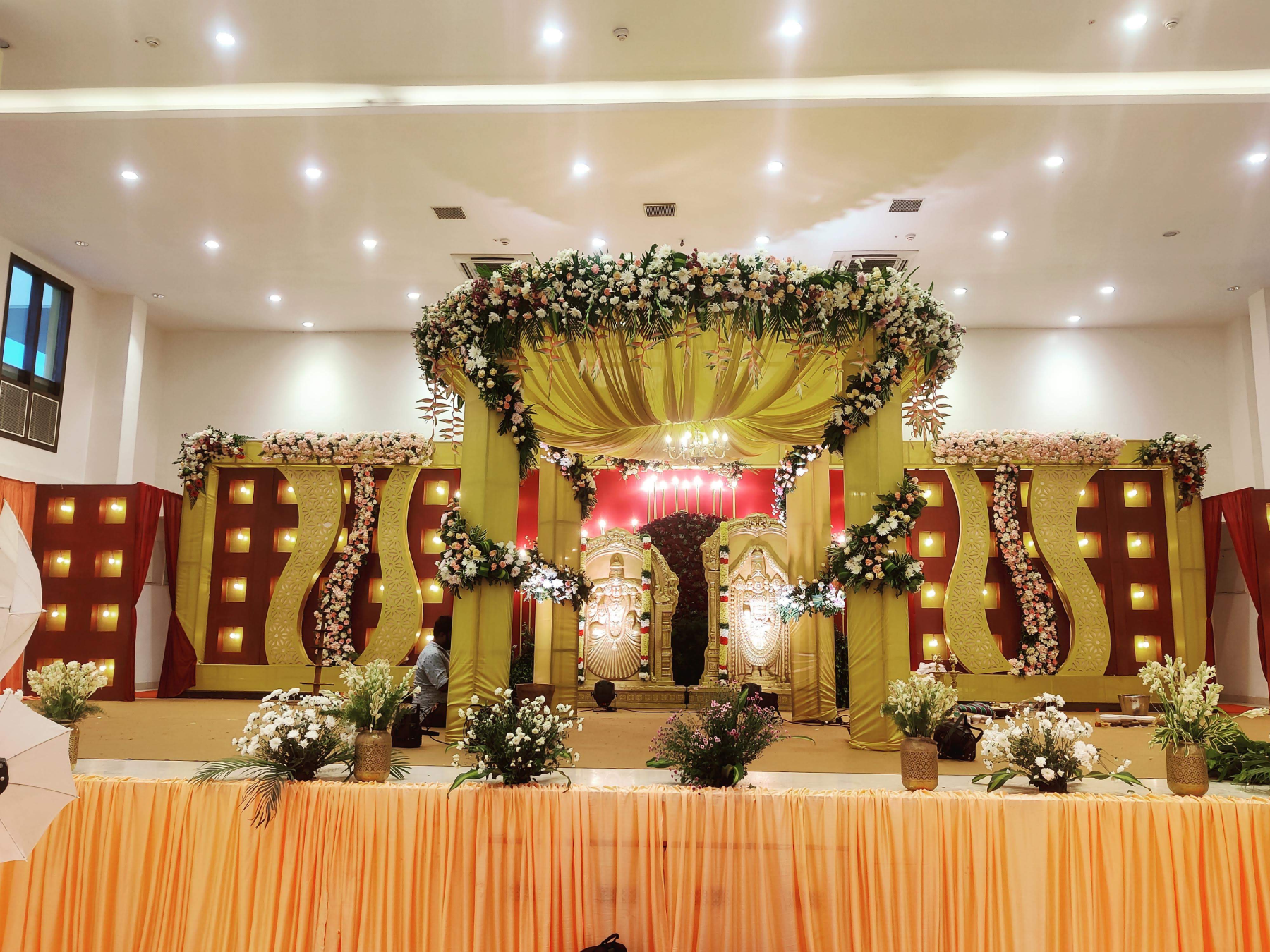 wedding decorators in chennai